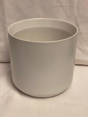 6" CERAMIC POT IN DIFFERENT COLORS from Redwood Florist in New Brunswick, NJ